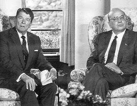 Craxi with the US president Ronald Reagan, with whom he clashed over the hijacking of the Achille Lauro cruise ship