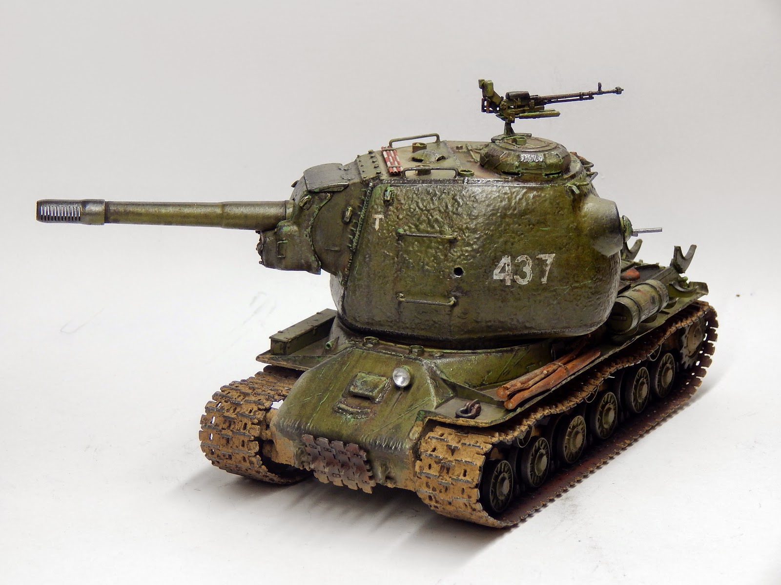 дшк на ис 2. люди ис 2. ис 2 1944. ис 2 орудие. ис2 1941.