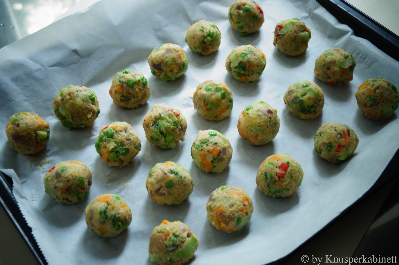 Knusperkabinett: Indische vegetable Koftas mit einer süsssauren Papaya ... Knusperkabinett: Indische vegetable Koftas mit einer süsssauren Papaya ...