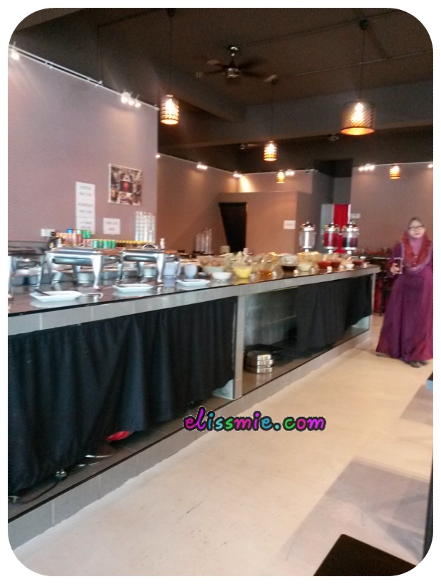 Hot Pot King Steamboat & Grill, Alam Avenue 2, Seksyen 16, Shah Alam