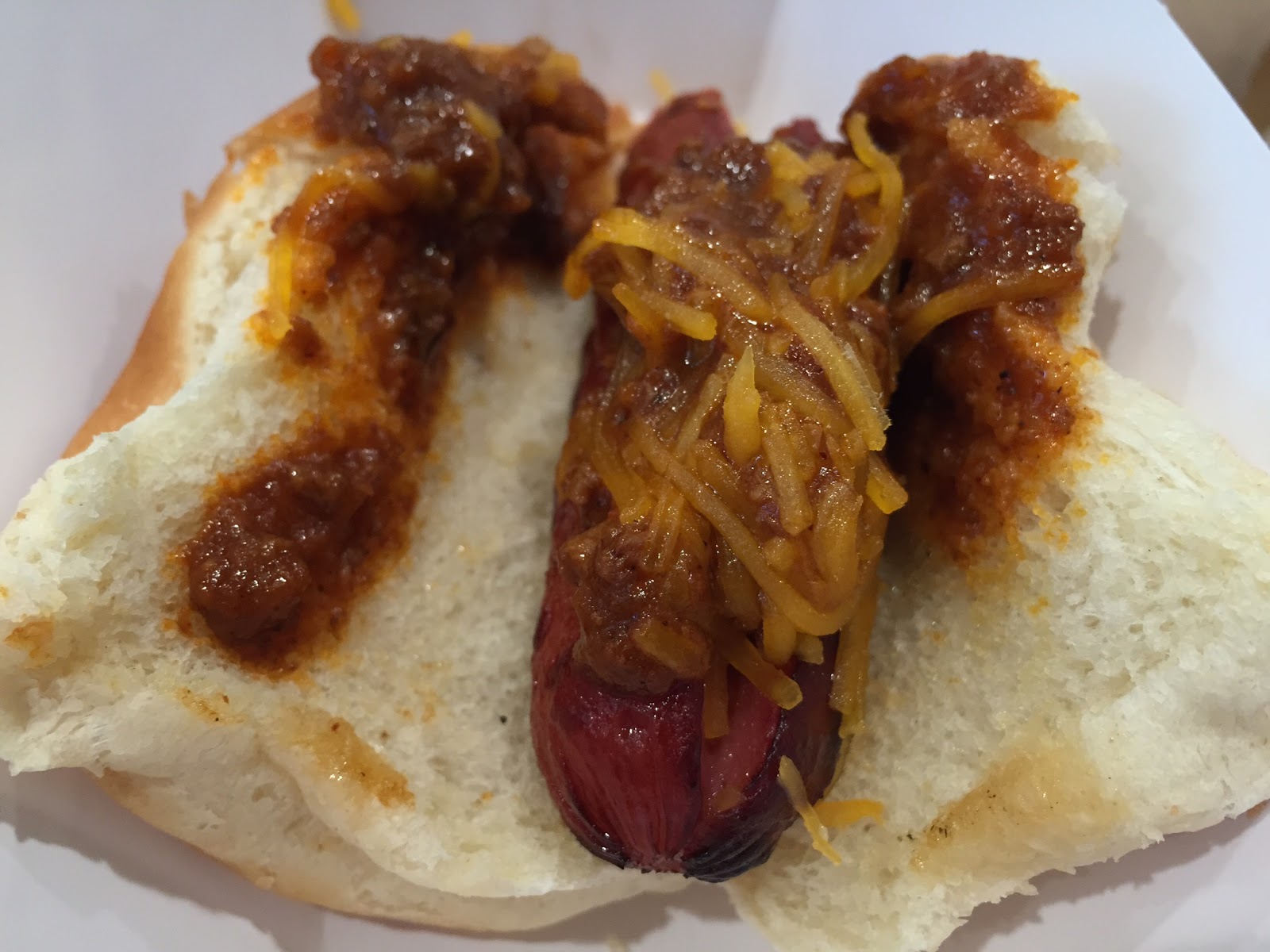 Chili Cheese Grilled Dog From Burger King / バーガーキングのチリチーズ グリルド ドッグ I
