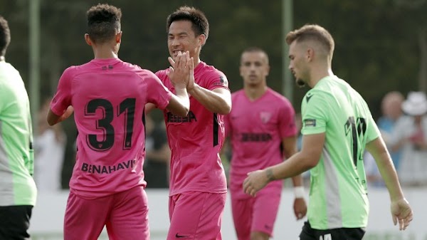 El Málaga consigue la primera victoria contra el Melilla (1-0)