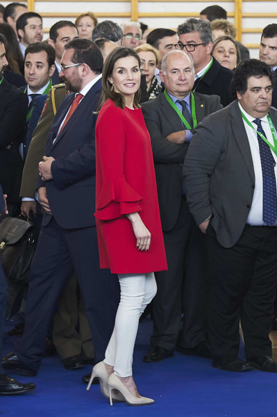 AGENDA PERSONAL DE LA REINA LETIZIA  (2da parte-Años 2016/17/18) - Página 69 Queen%252BLetizia%252BAttends%252BCampeonatos%252BAutonomicos%252BycnpBOmxOxjl