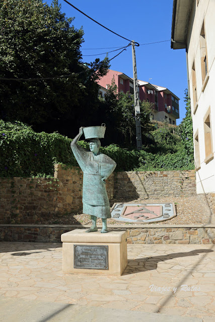 Monumento a las sardineras, Lastres