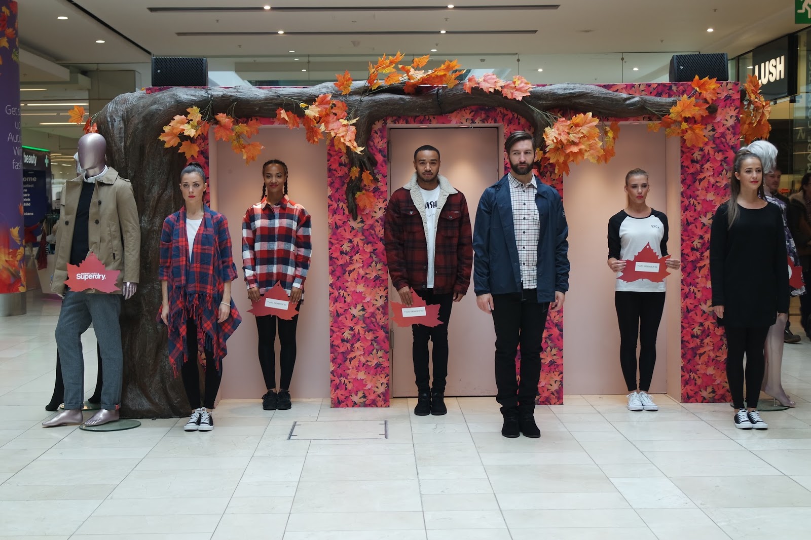 Ray Darten Pop Up Shop and Fashion 44 Ray Darten Pop Up Shop and Fashion 58