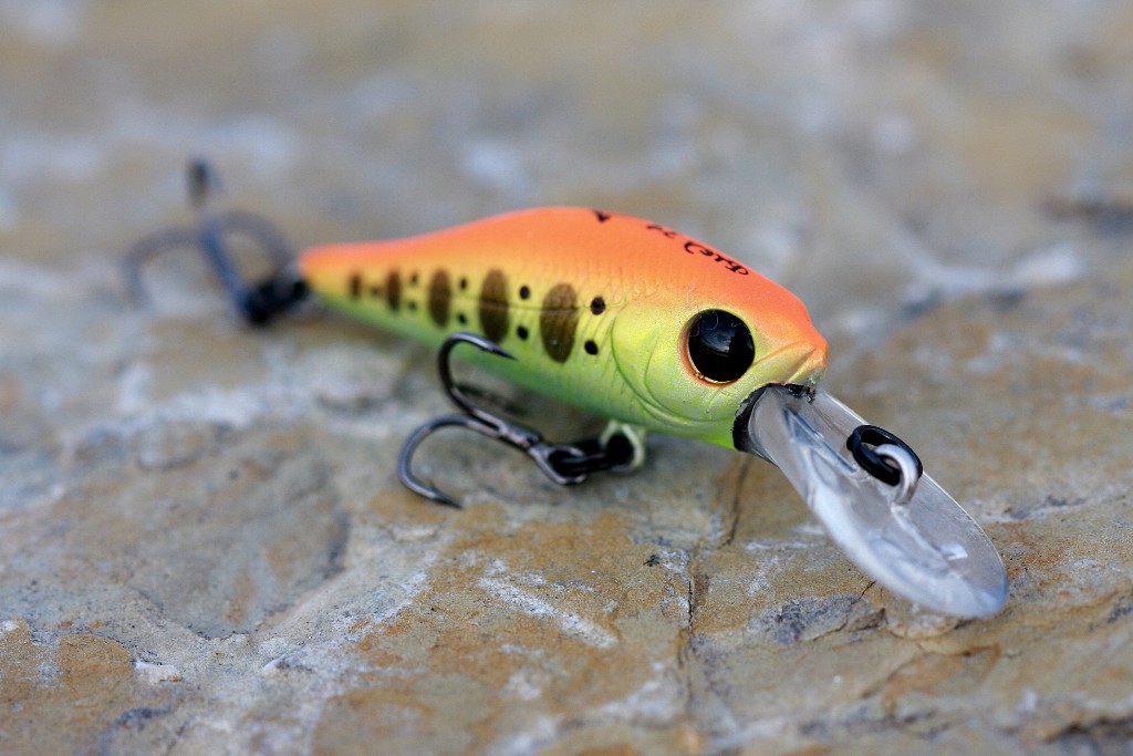 3 colors SAVAGE GEAR PREY 34 Slow sinking Trout lure