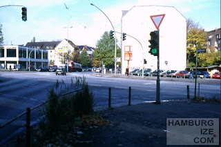 Kreuzung Holstenstraße / Strese - keine Radfurt vorhanden