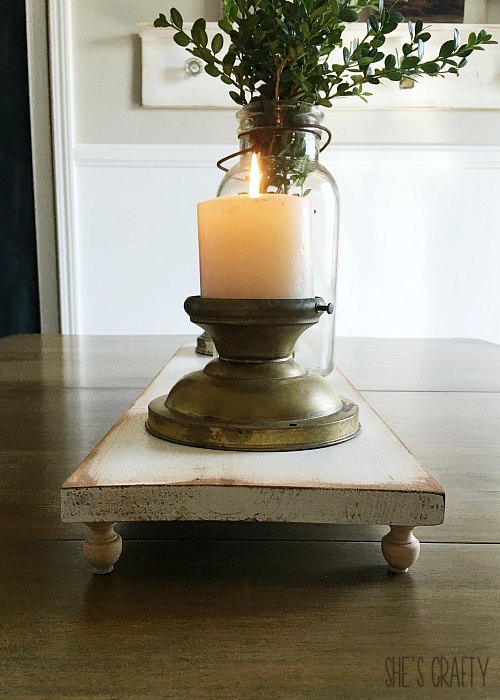 Easy Farmhouse Table Centerpiece - how to decorate table centerpiece