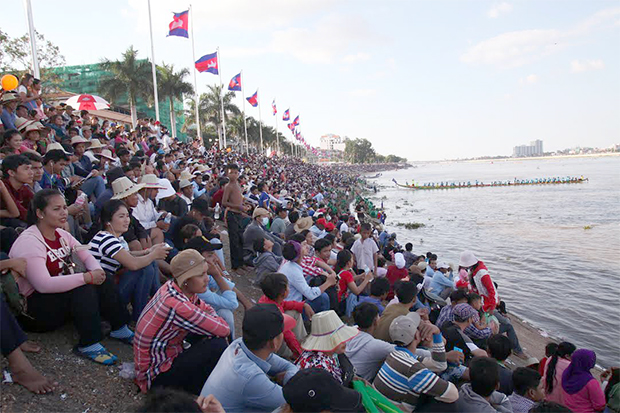 Phnom Penh : Première journée du Festival des Eaux Phnom Penh : Première journée du Festival des Eaux