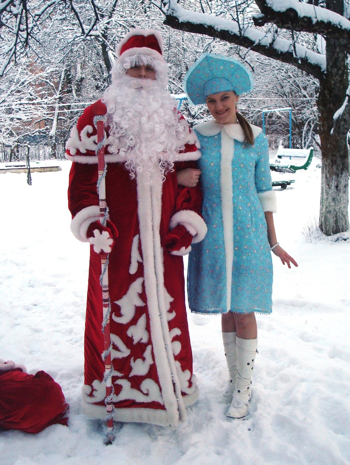Как сшить костюм Деда Мороза своими руками:описание, выкройки, фото и видео