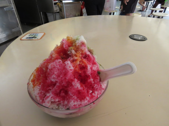 Ice Kachang on the Marine Parade in Singapore