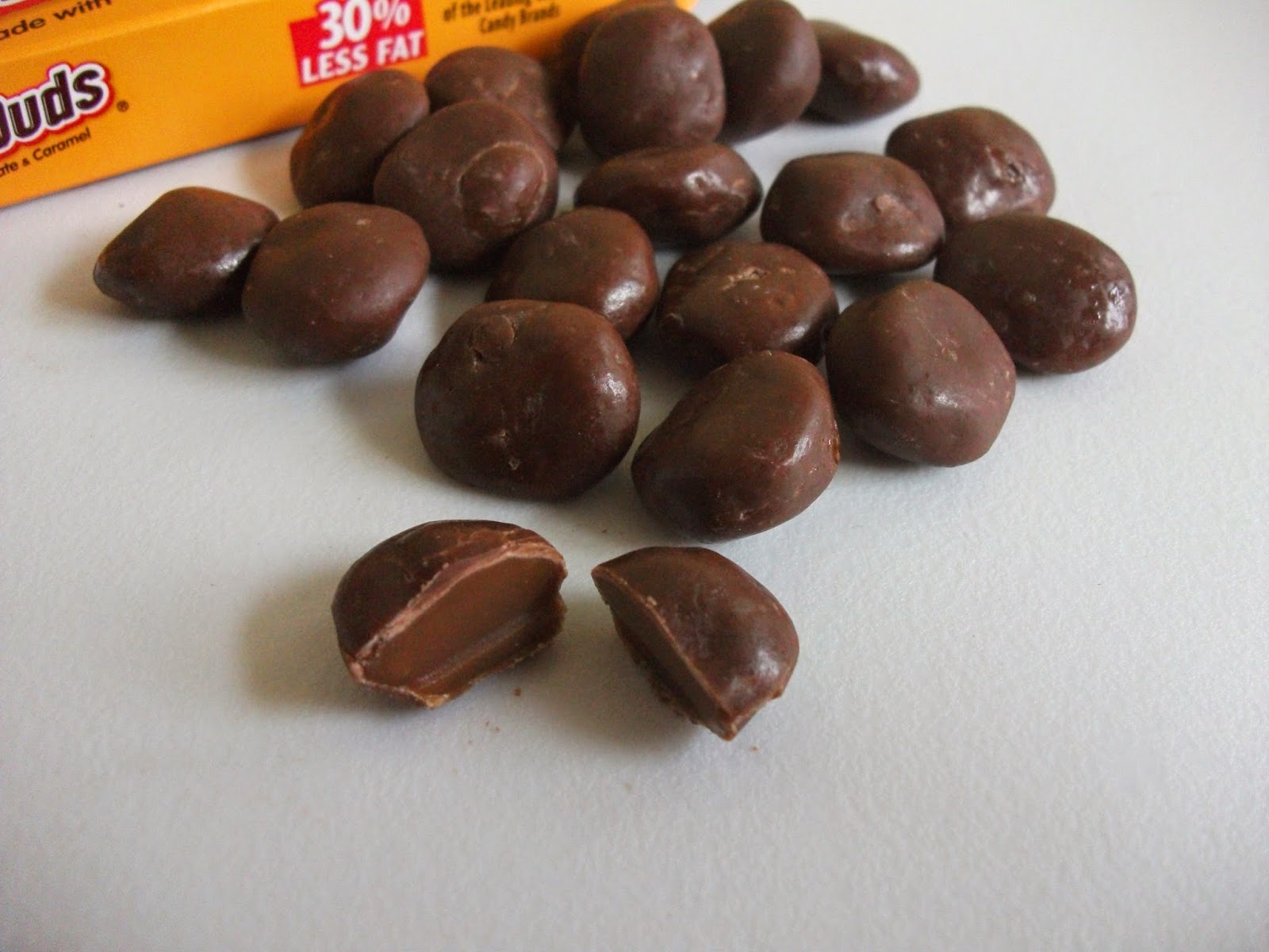  HERSHEY S HERSHEY Milk Duds Theater Box 5 Ounce Boxes Pack Of 