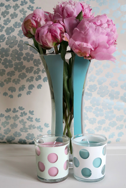 Pinty Plus Chalk Paint from Novasol UK Vase and Candle Holders