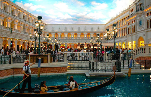The Grand Canal Shoppes At The Venetian