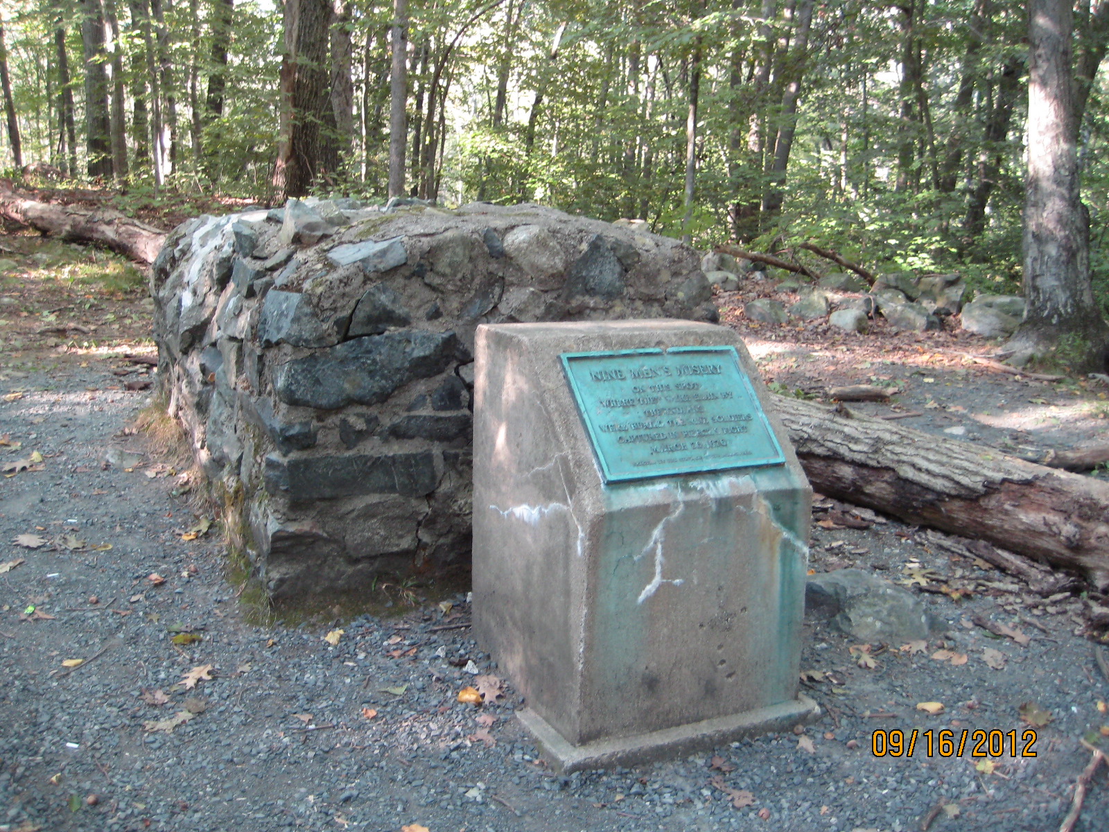 Discover New England : Nine Men's Misery trail - Cumberland, RI