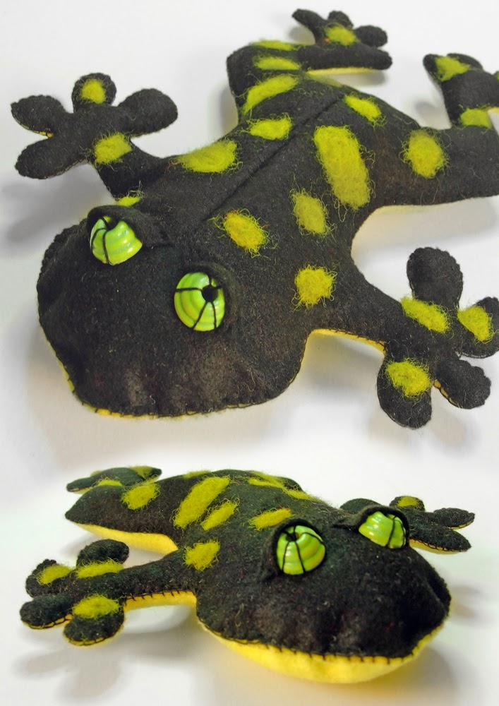 Frog handmade toy