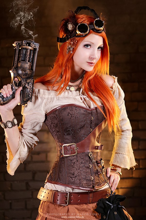 Steampunk Fashion Guide: Ginger Warrier Cosplay