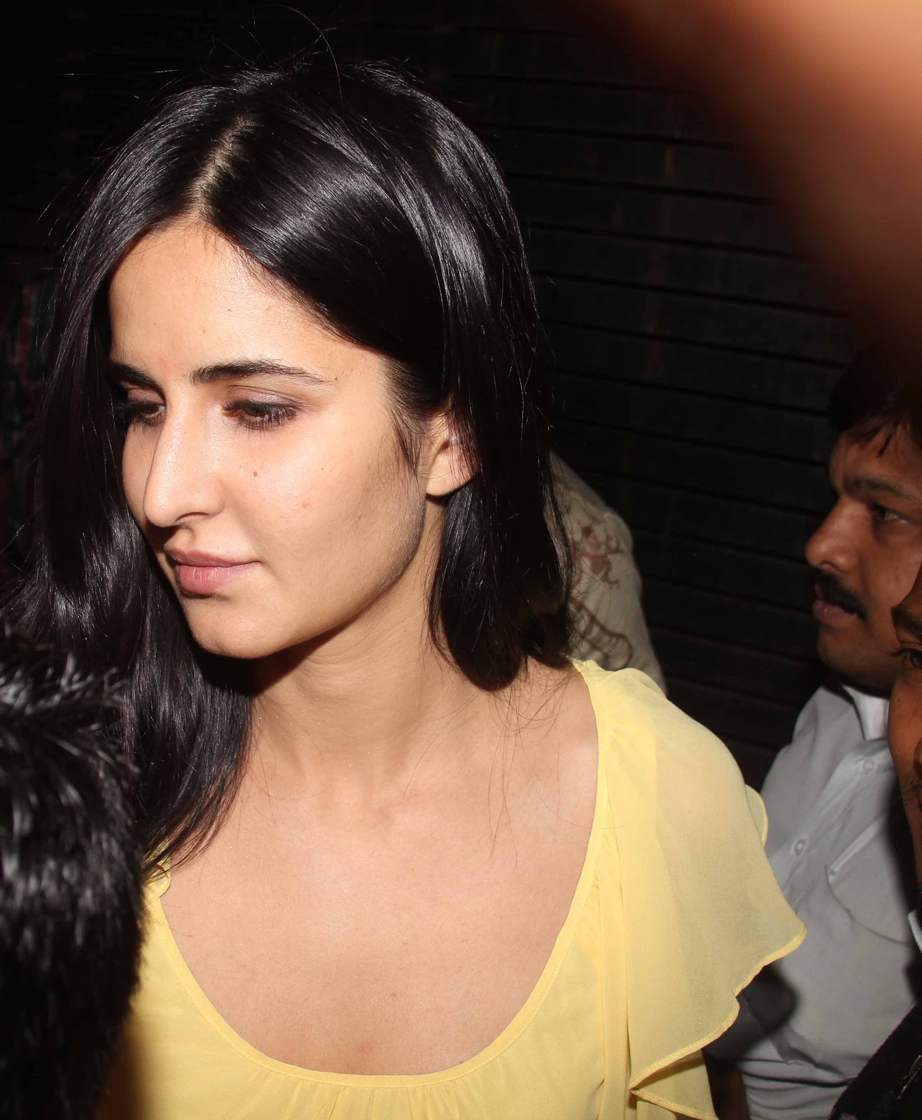 Katrina Kaif And Lookalike Zarine Khan Both Look Absolutely Gorgeous Without Make Up Hot
