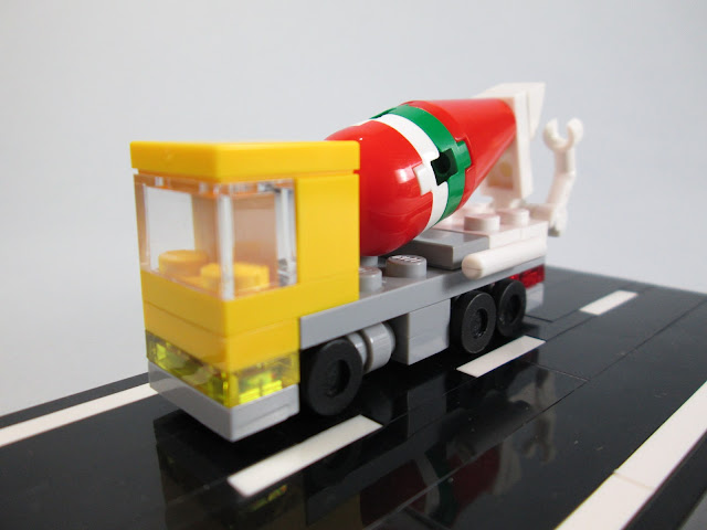 MOC LEGO camião micro escala de transporte de cimento