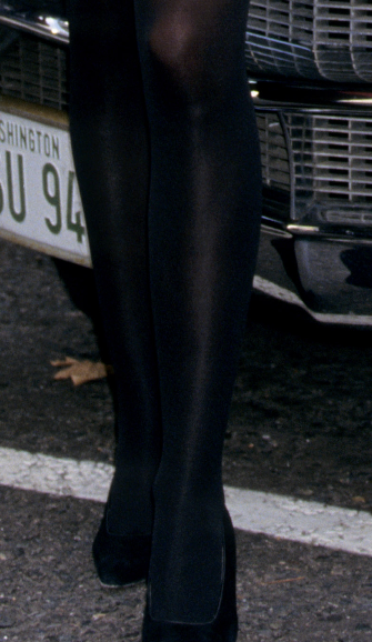 Celebrity Legs and Feet in Tights: Cindy Crawford`s Legs 