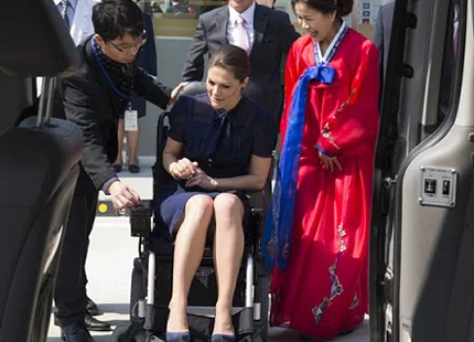 Crown Princess Victoria of Sweden and Prince Daniel of Sweden visited Hankuk National Rehabilitation Center