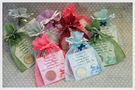 Simple Wedding Favors