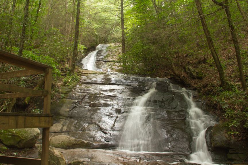 Good Girls in the Badlands: Blue Ridge - Rediscovering a mountain getaway