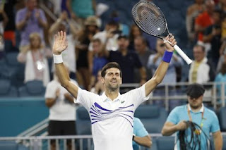Djokovic beats Delbonis in Miami