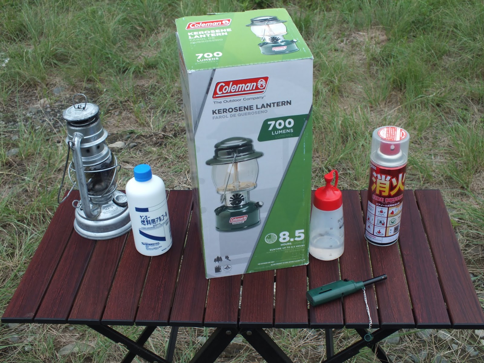 炎上 昼行灯colemanケロシンランタン639c700 点火 Nomad Dogon3 1airとオートキャンプ カメラ