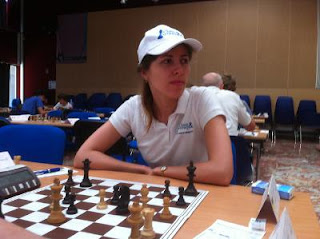 Tatiana Kostiuk a battu le maître international Dmitry Stets 