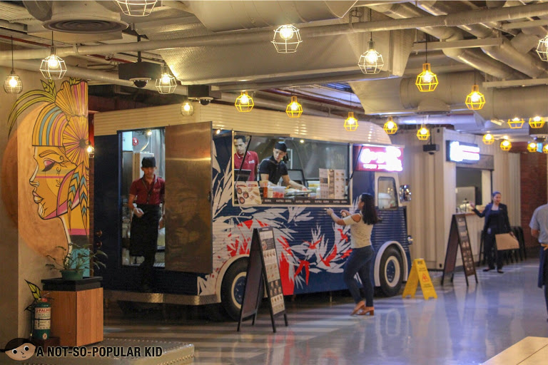 The Garage VR + Food Park in City of Dreams