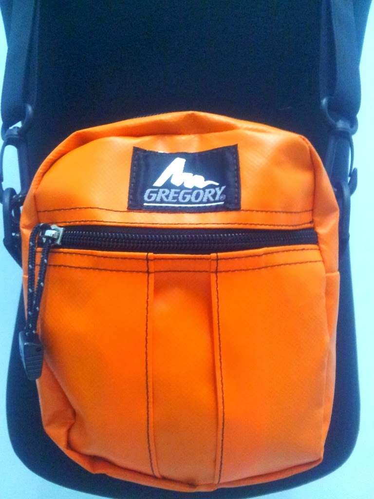 c a p t a i n s t o r e GREGORY ORANGE SLING BAG PVC SIZE M (SOLD)