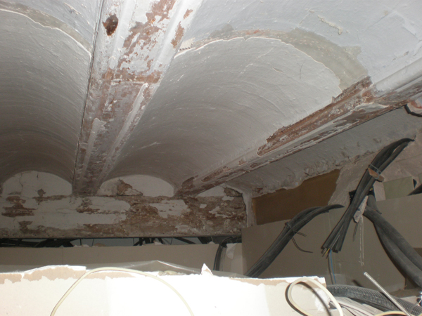 Kimia Iberica: Refuerzo de forjado en Consulado de Colombia (Valencia)