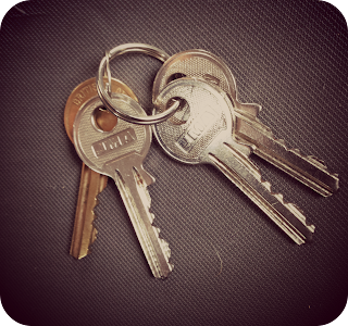 house keys, moving house