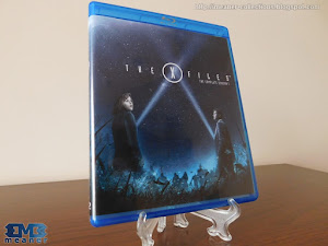 [Obrazek: The_X_Files_The_First_Fourth_Season_%255...255D_1.JPG]