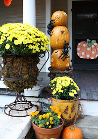 Our Southern Nest: Whimsical Halloween Decorations