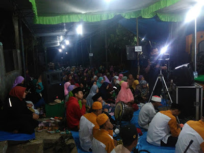 PENGAJIAN PERESMIAN MADRASAH DINIYAH ISTIQOMAH DESA PELEMAN