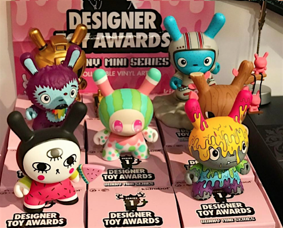 Kidrobot Designer Toy Awards DTA The Bots 03 Worldwide Free S/H 