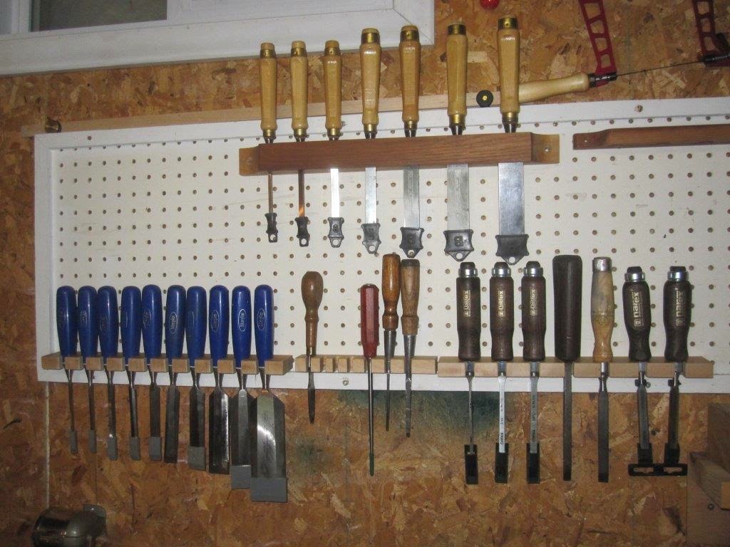 The Valley Woodworker Custom holders for tools