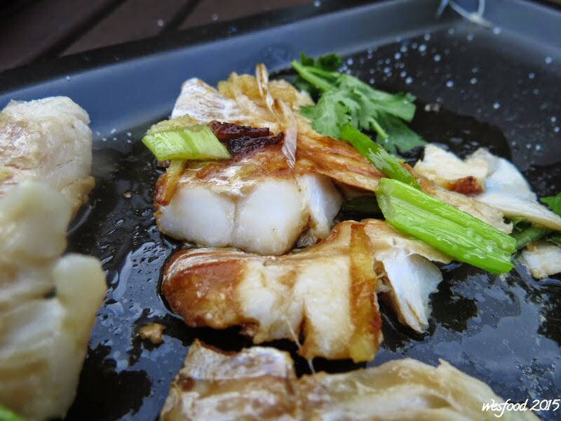 WesFood - Herr Westerhausen kocht ...: Gedämpfter Fisch nach ...