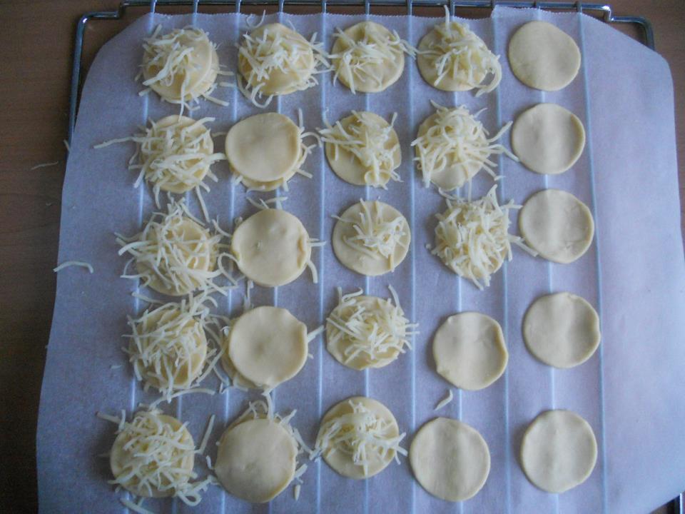 Delices D Une Novice Amuse Bouche Mini Souffles Au Fromage