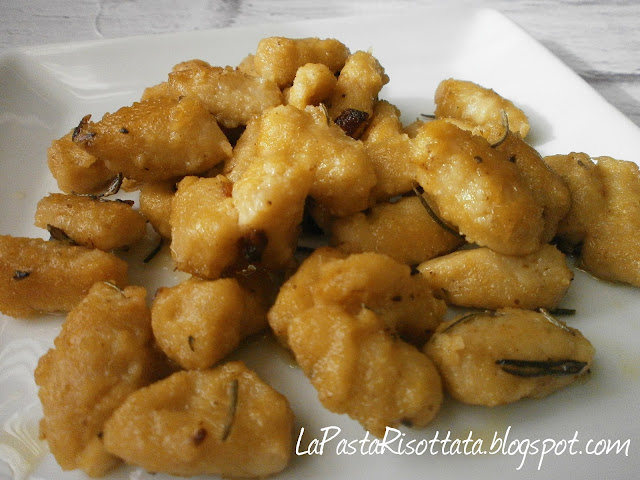 Gnocchetti di ceci al rosmarino- Ñoquis de garbanzos al romero