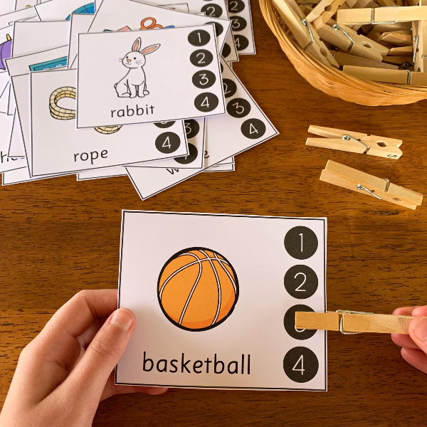 LEARNING TO COUNT SYLLABLES you clever monkey