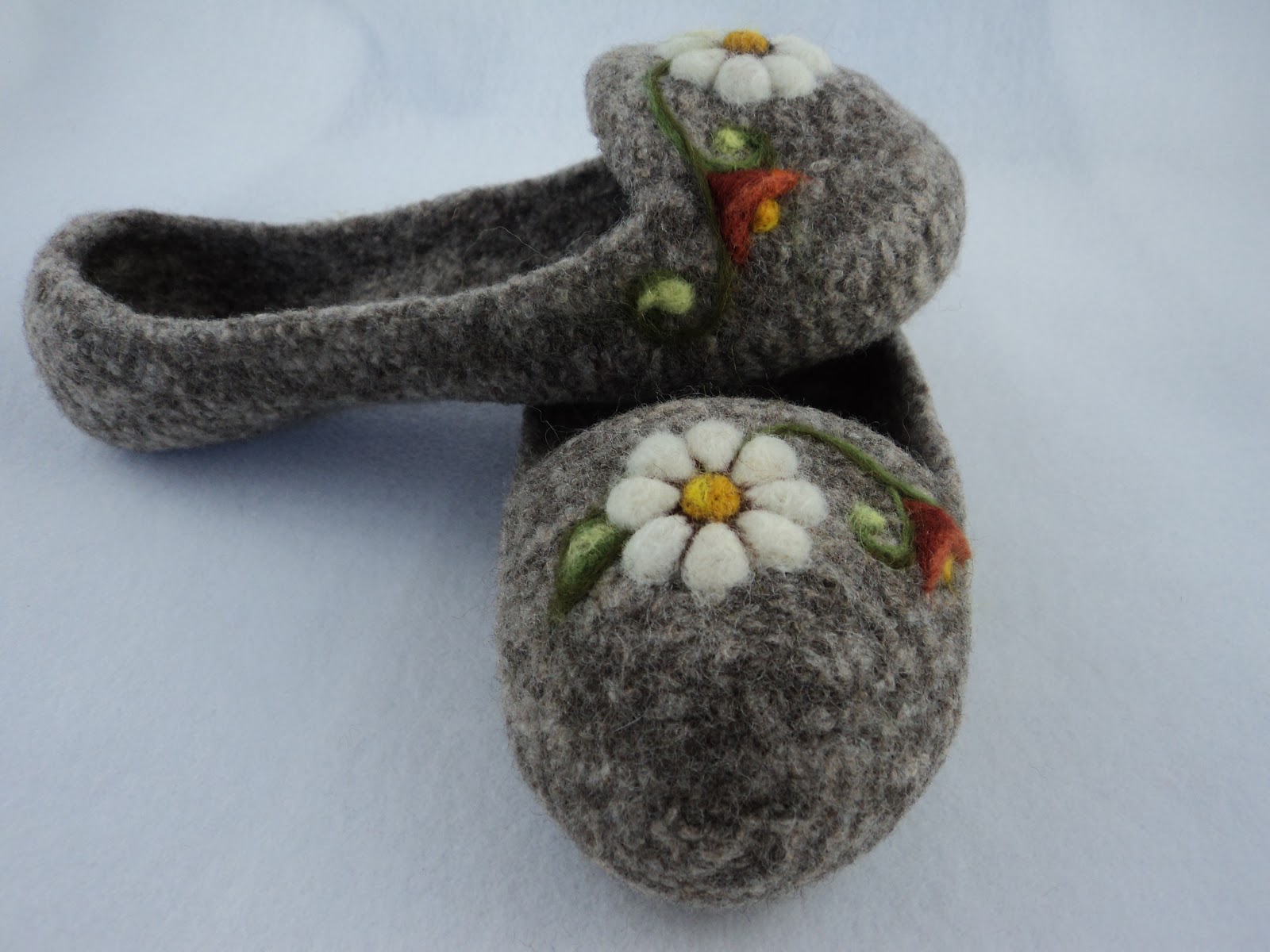 moniqueraedesigns My Needle Felting Process