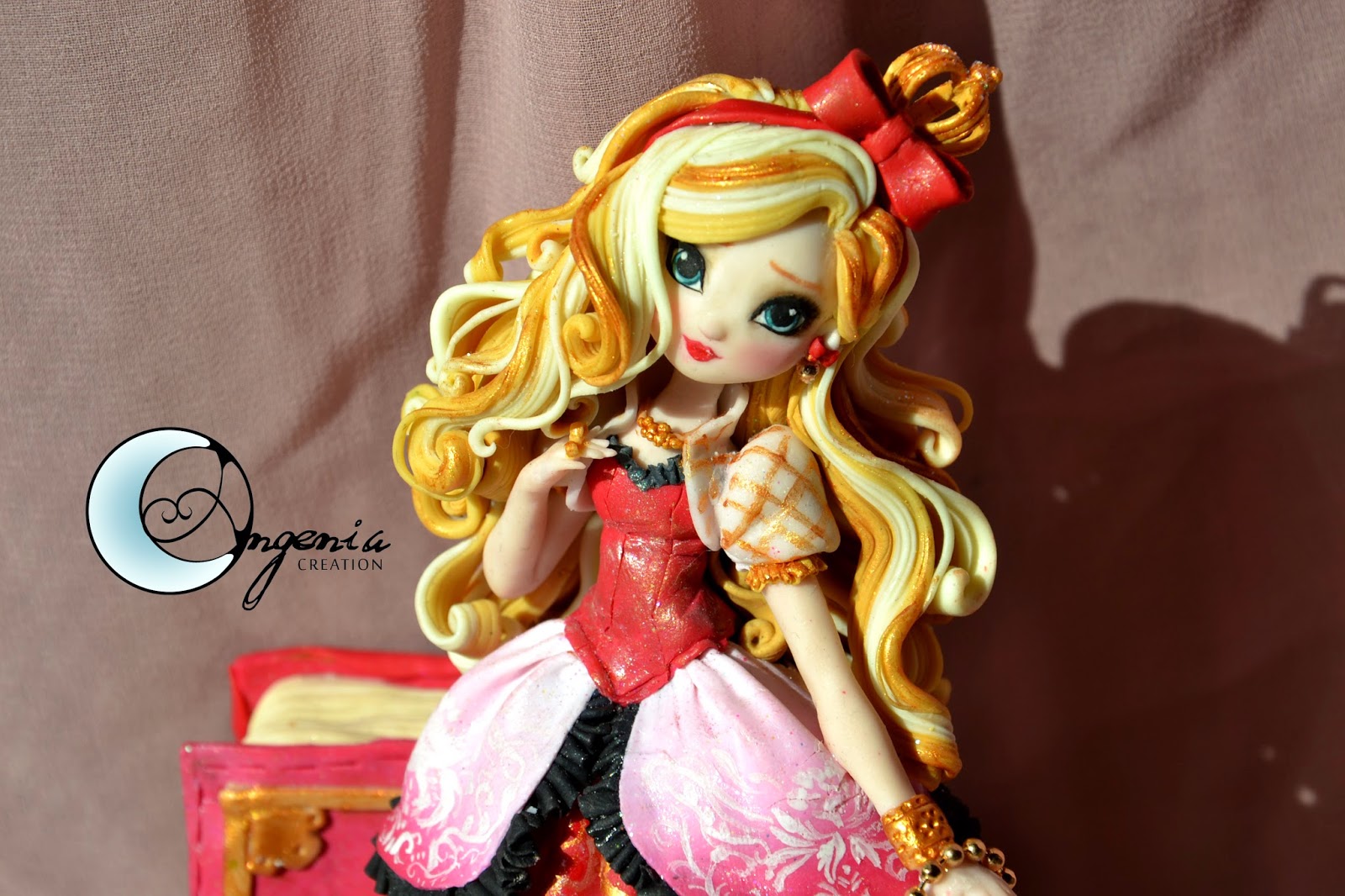 Apple White figure by Angenia.