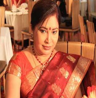 Kovai Sarala Family Husband Biography Parents children's Marriage Photos