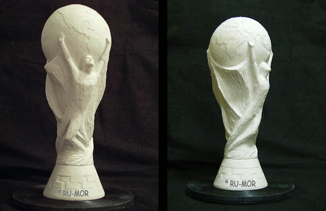 Escultura de la copa FIFA hecha por ªRU-MOR para surtidor de cerveza APLIMET2000