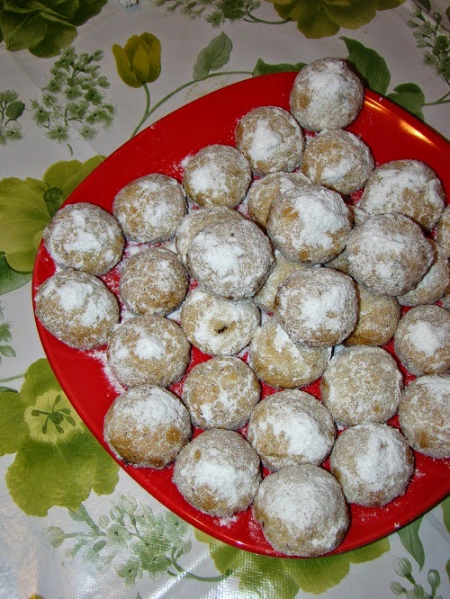 Fursecuri fragede cu nuca