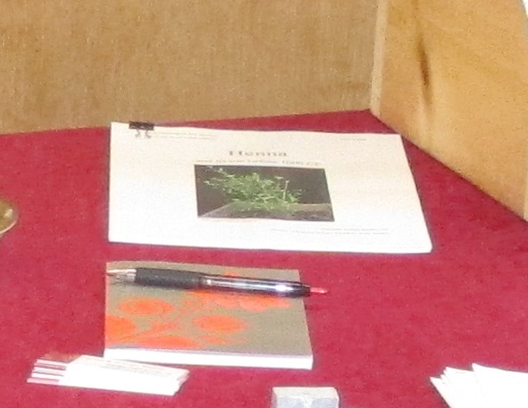 Henna extract for skin image