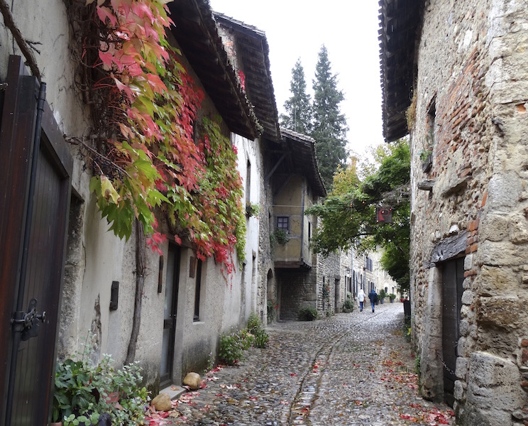 Walking with Friends Down Under: Annecy, Perouges and Lyon